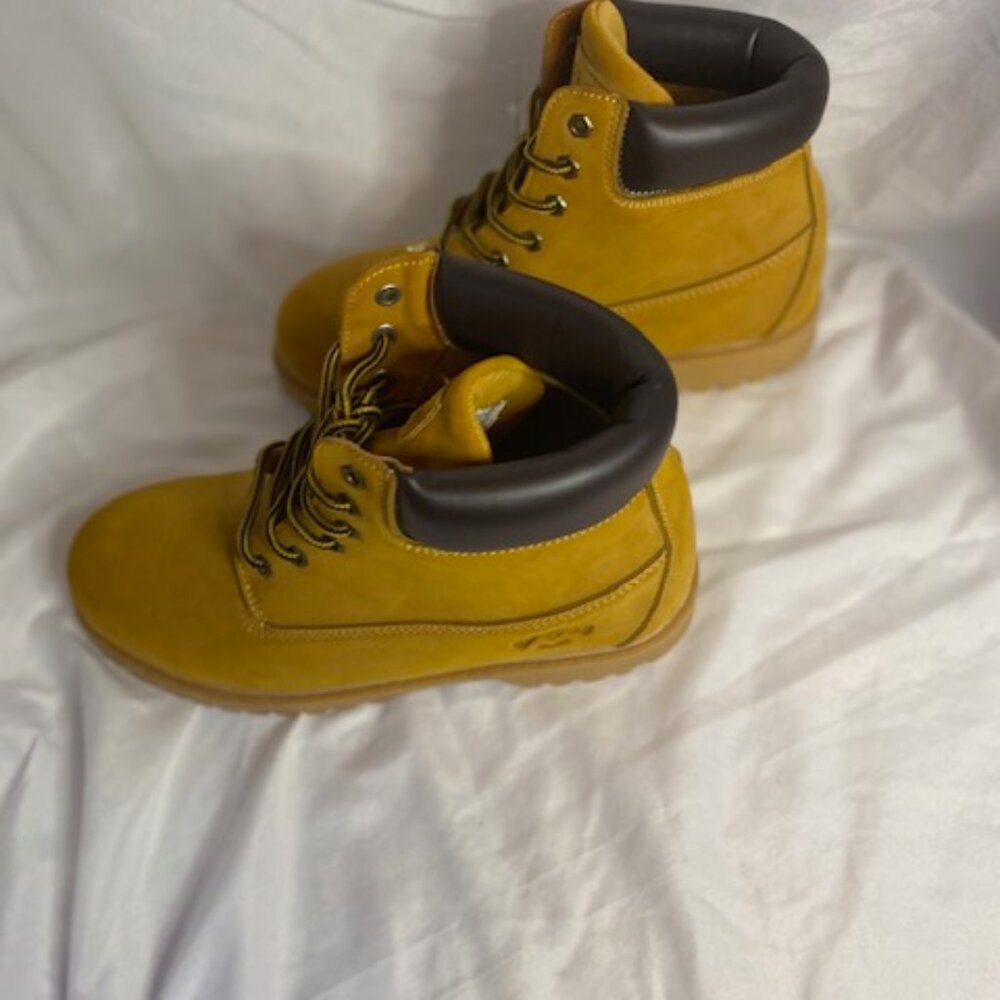 Mountain Gear boots (Mens size 6.5, Womens size 8.5) - Picture 3 of 6